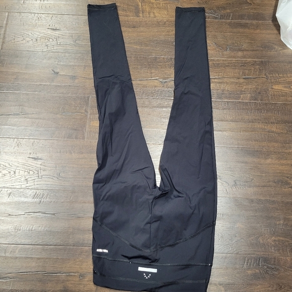 Varley Vartech Perforated Mesh Panel Workout Leggings Black Size S - Picture 4 of 5